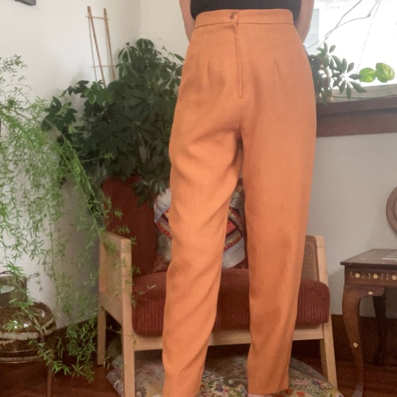Handmade High-Waisted Tapered Pants - Picture 2 of 10